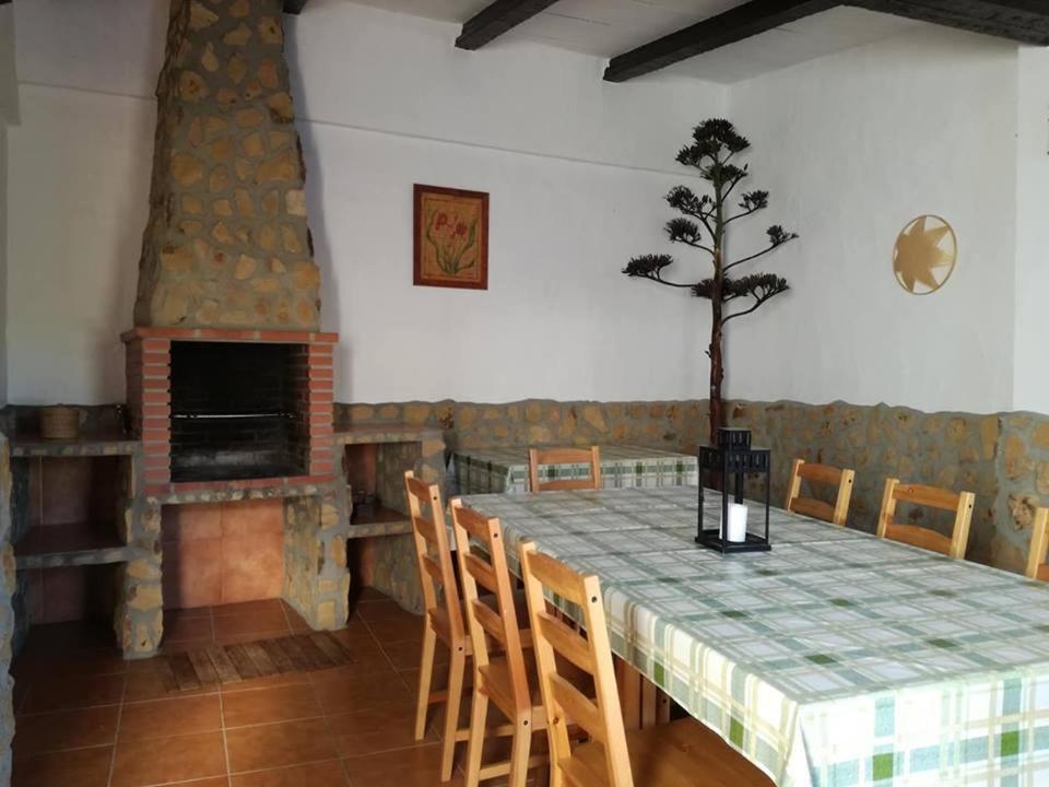 Casa Rural Recreo El Gastor Exterior photo